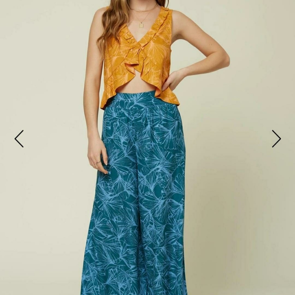 O'Neill Leima Sleeveless Suf Top - Picture 6 of 9